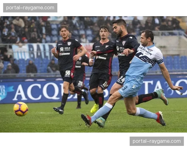 卡利亚里0-0拉齐奥，双方互交白卷各取一分