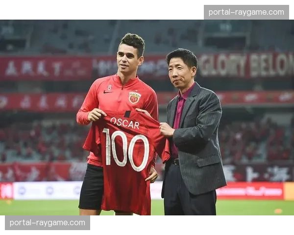 官方：里昂核心中场卡克雷赛季报销，对球队高位逼抢体系造成重大打击