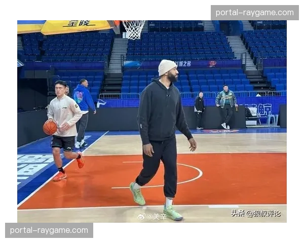 广东男篮“五上五下”战术回归，其防守延续性经受季后赛强度考验